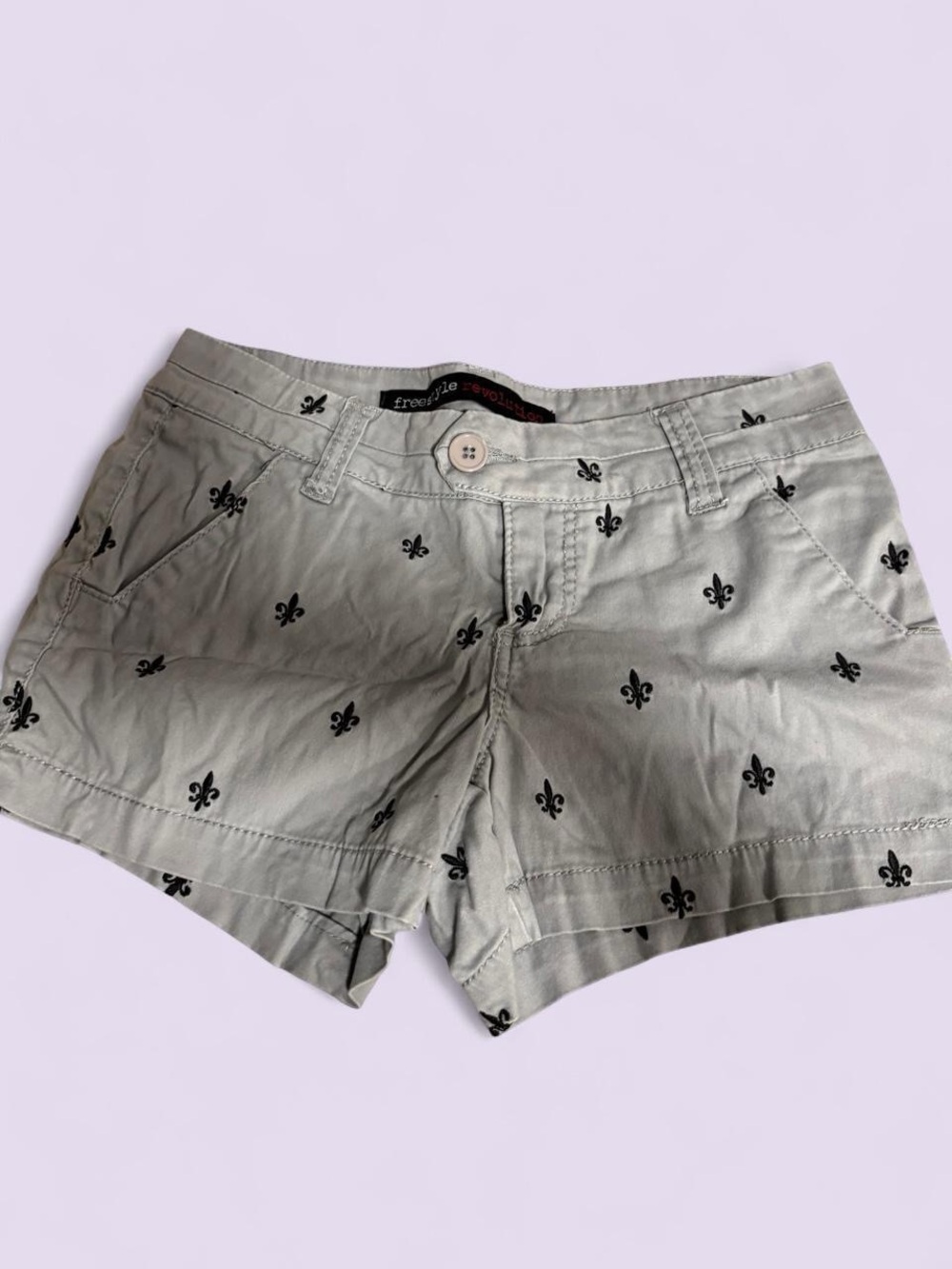 Freestyle Revolution Y2K Fleur-de-Lis Shorts Size 3